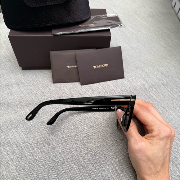 NIB Tom Ford Women’s ‘Juliette’ Sunglasses Black - Picture 4 of 7